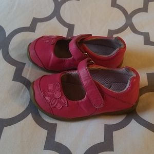 Size 7 Stride Rite Mary Jane Shoes